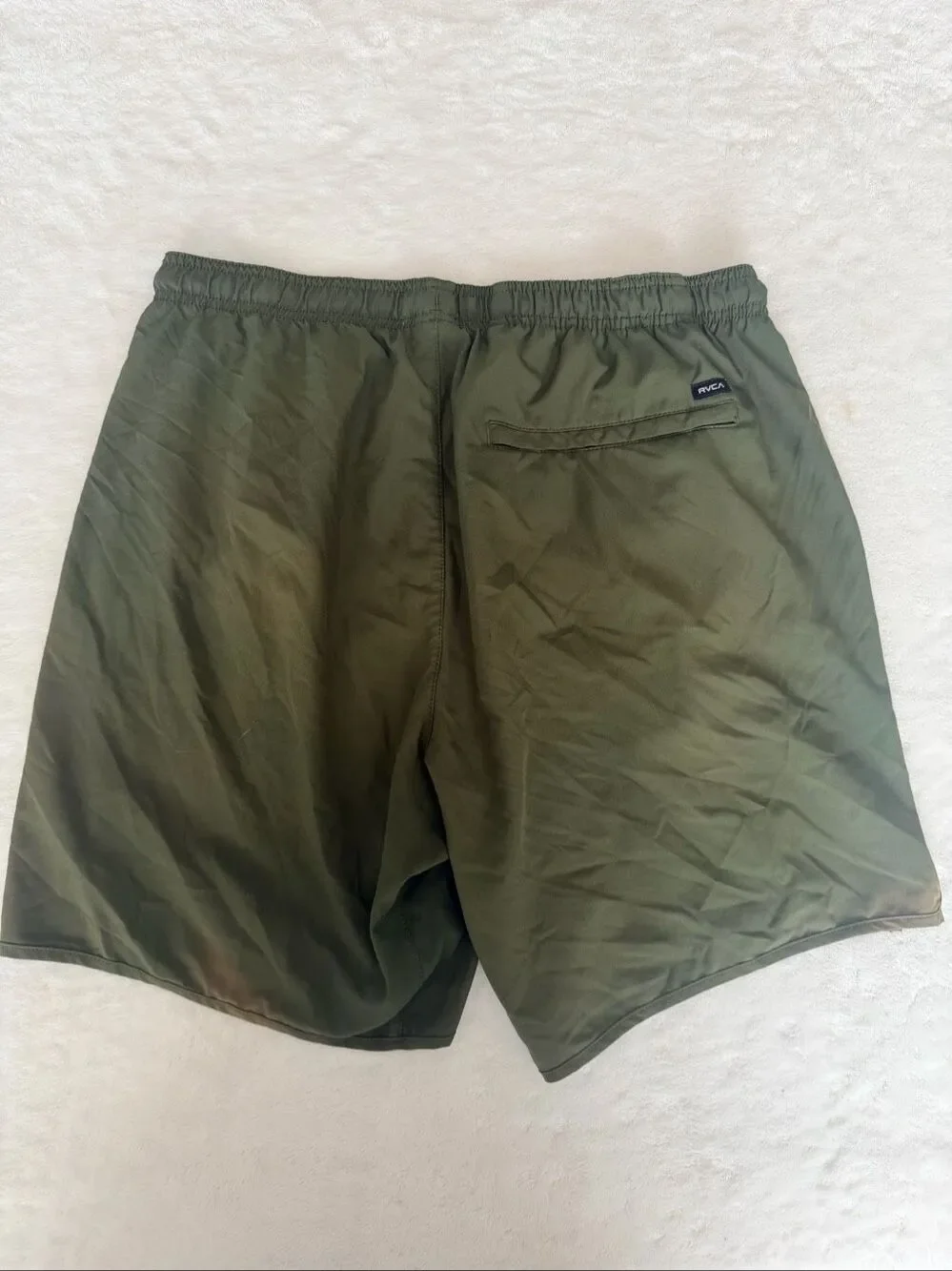 RVCA Men’s Olive Green Athletic Performance Shorts Size M Logo Drawstring